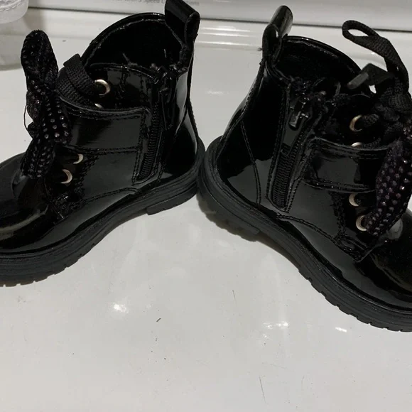 Baby boots - Picture 3 of 7